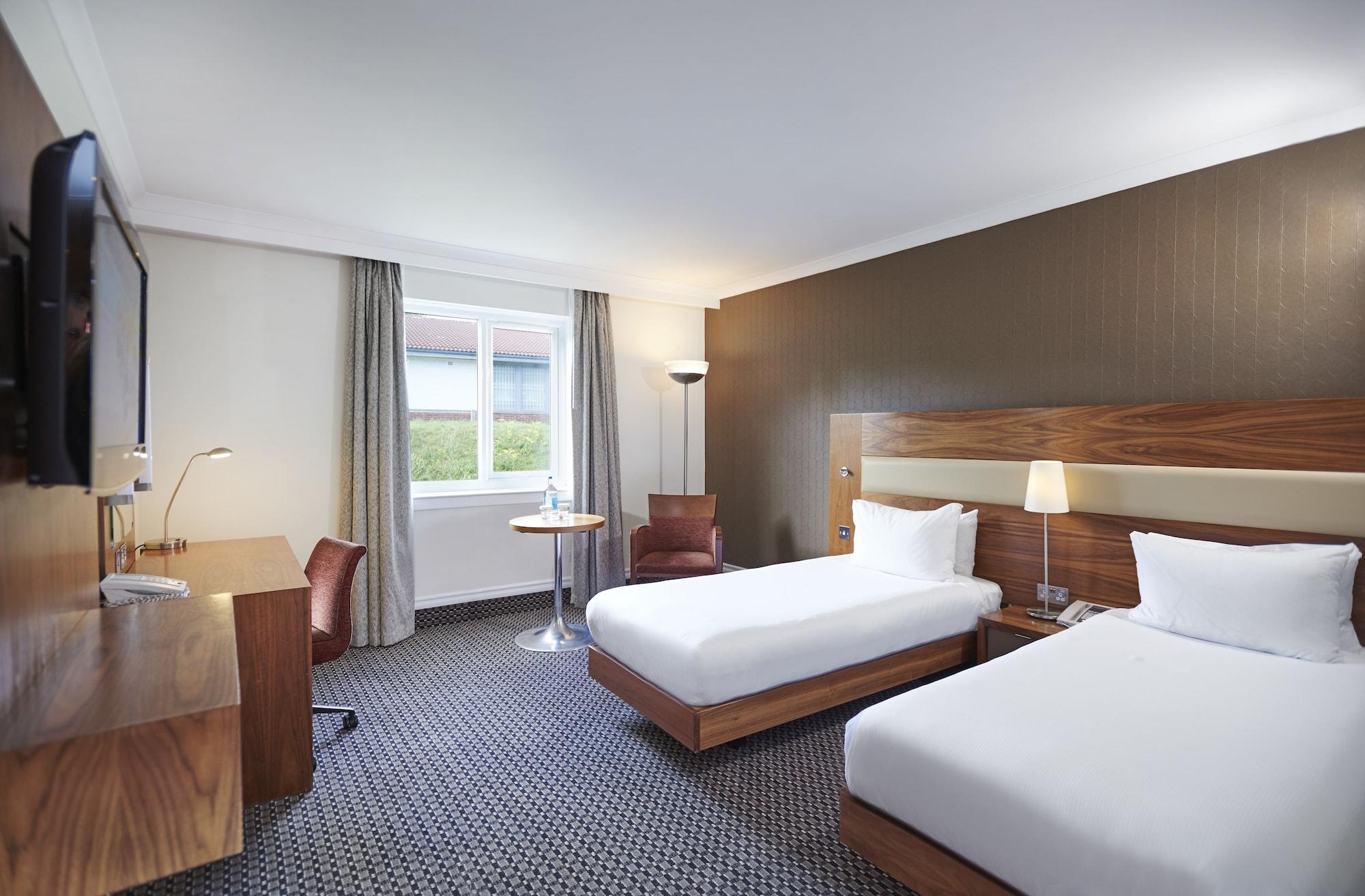 Doubletree By Hilton Bristol North Ξενοδοχείο Almondsbury Δωμάτιο φωτογραφία