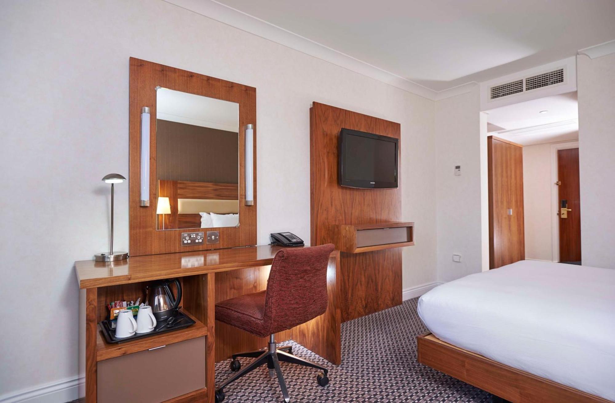 Doubletree By Hilton Bristol North Ξενοδοχείο Almondsbury Δωμάτιο φωτογραφία